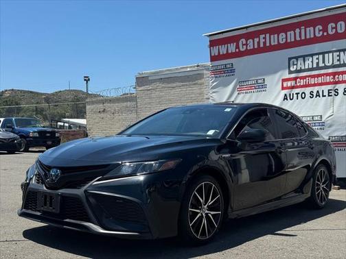 2021 Toyota Camry SE