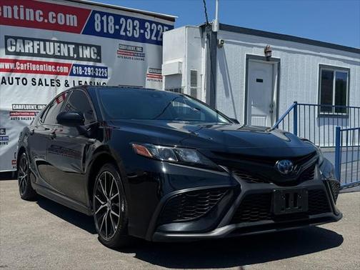 2021 Toyota Camry SE
