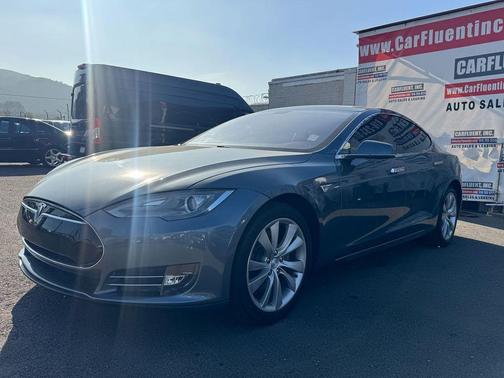 2013 Tesla Model S Base