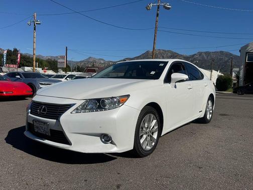 2014 Lexus ES 300h Base