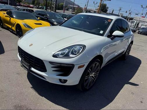 2017 Porsche Macan S