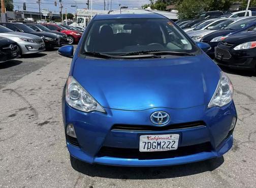 2013 Toyota Prius c Two