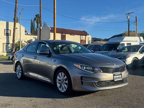 2018 Kia Optima LX
