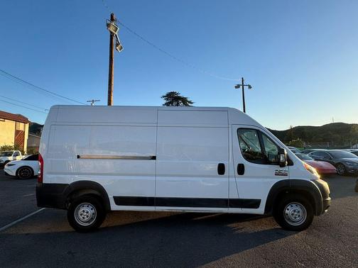 2018 RAM ProMaster 2500 High Roof