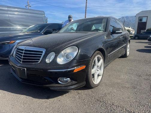 2009 Mercedes-Benz E-Class Luxury Sedan
