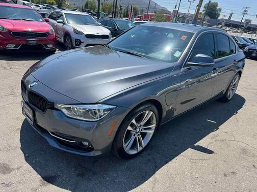 2018 BMW 330e iPerformance