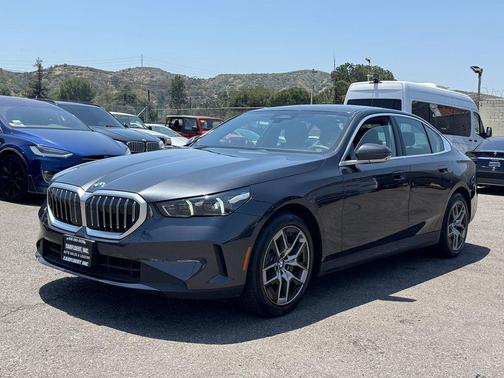 2026 BMW 530 530i
