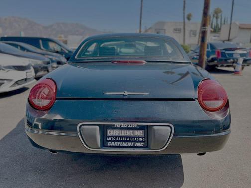 2004 Ford Thunderbird Deluxe