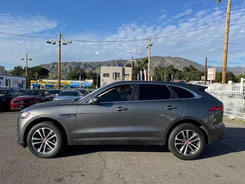 2019 Jaguar F-PACE 25t Premium