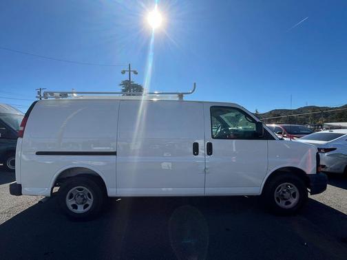 2007 Chevrolet Express 1500 Base