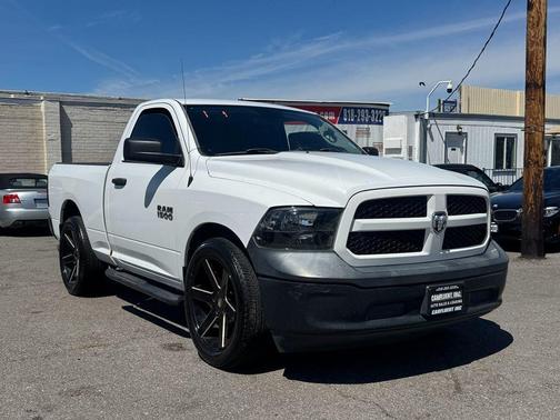 Bright White Clearcoat 2016 RAM 1500 Tradesman