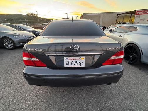 2006 Lexus LS 430 Base