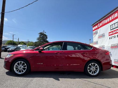 2019 Ford Fusion Hybrid SE
