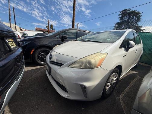 2013 Toyota Prius v Two