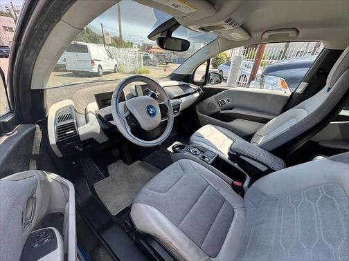 2014 BMW i3 Base w/Range Extender
