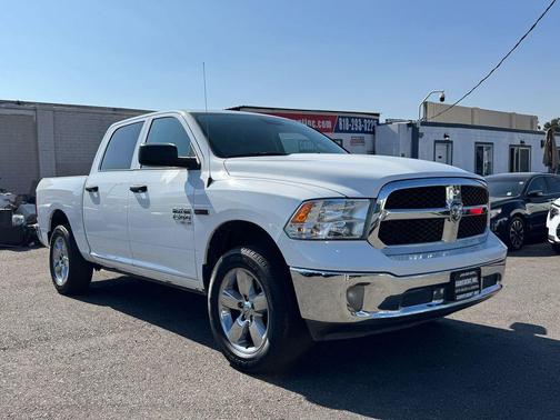 Bright White Clearcoat 2019 RAM 1500 Tradesman