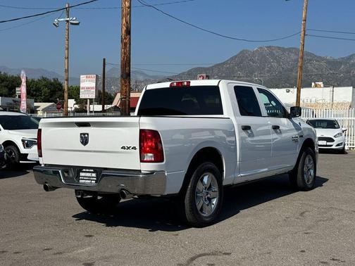 Bright White Clearcoat 2019 RAM 1500 Tradesman