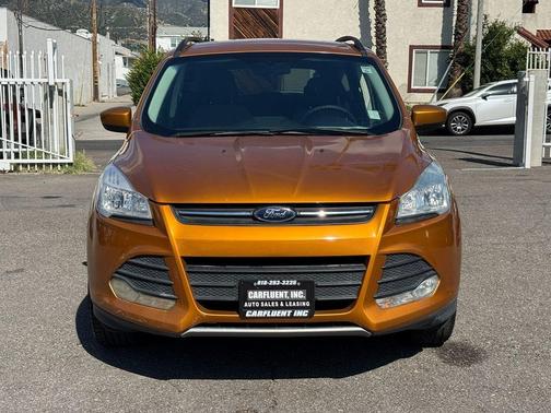 Sunset 2016 Ford Escape SE