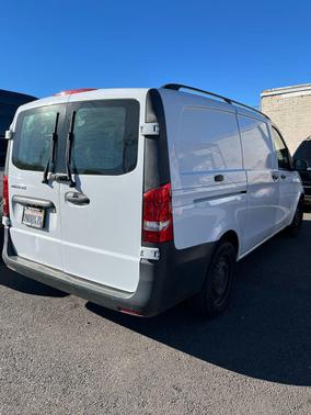 2018 Mercedes-Benz Metris Base