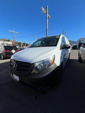 2018 Mercedes-Benz Metris Base