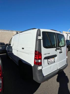 2018 Mercedes-Benz Metris Base