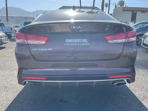 Photo 5 of 26 of 2018 Kia Optima LX