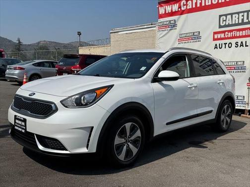 2017 Kia Niro LX