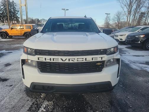 2021 Chevrolet Silverado 1500 Custom