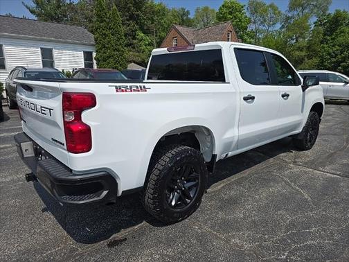 2023 Chevrolet Silverado 1500 Custom Trail Boss