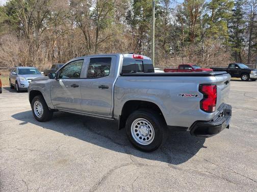 2025 Chevrolet Colorado WT