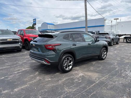Cypress Gray 2026 Chevrolet Trax LT