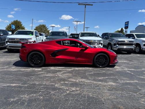 Red Mist Metallic Tintcoat 2026 Chevrolet Corvette Stingray w/2LT