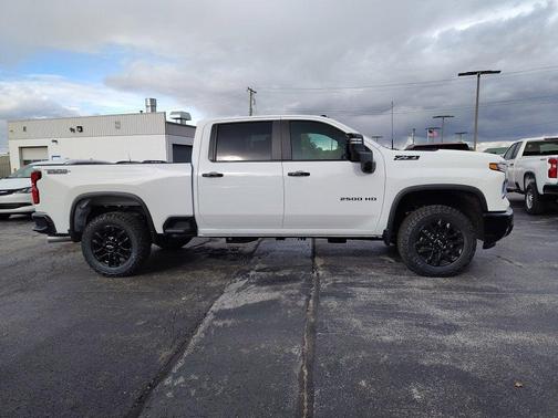 2026 Chevrolet Silverado 2500 LT