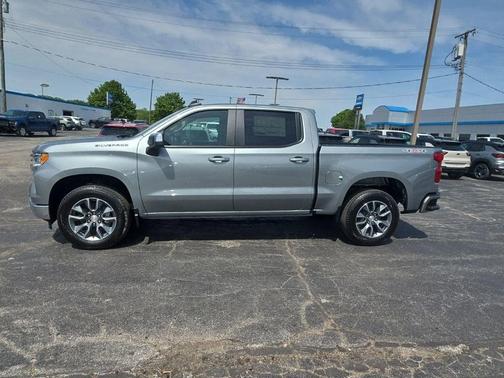 Sterling Gray Metallic 2026 Chevrolet Silverado 1500 LT