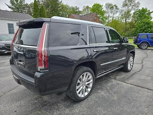 2019 Cadillac Escalade Premium Luxury