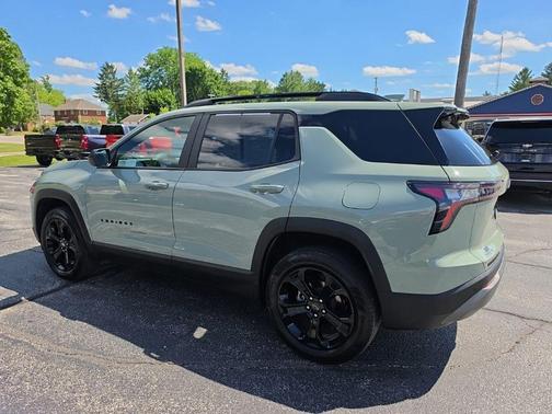 Cacti Green 2025 Chevrolet Equinox 1LT