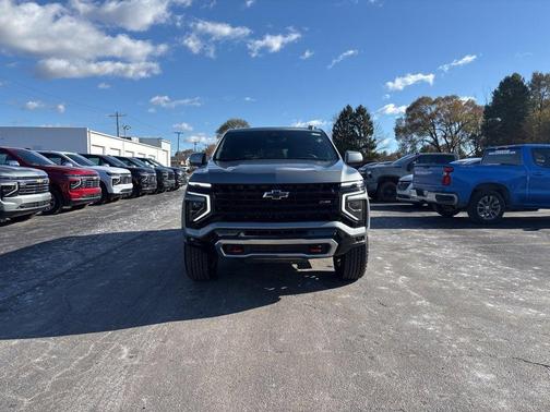 2026 Chevrolet Suburban Z71, 4WD