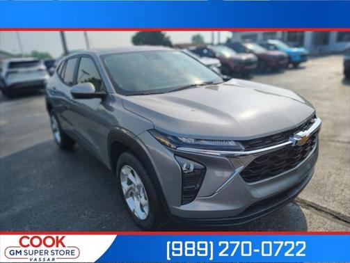 2025 Chevrolet Trax LS