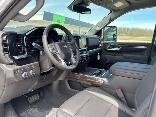 2025 Chevrolet Silverado 2500 LT