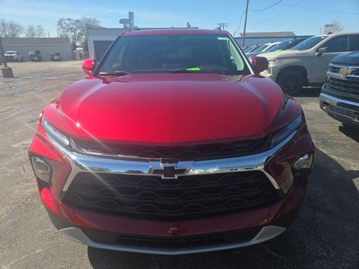 Radiant Red Tintcoat 2026 Chevrolet Blazer 2LT