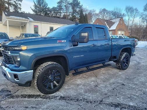 2024 Chevrolet Silverado 2500 LT