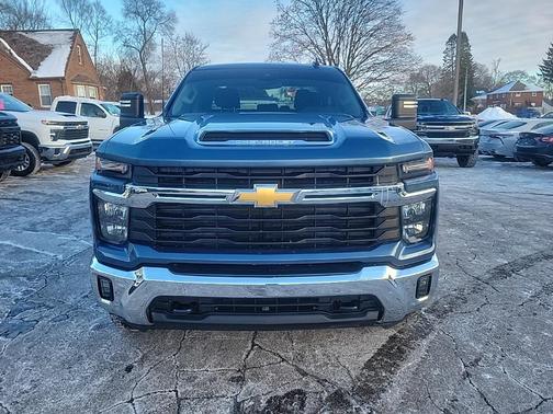 2024 Chevrolet Silverado 2500 LT