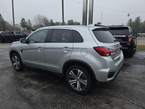 2025 Mitsubishi Outlander Sport 2.0 ES