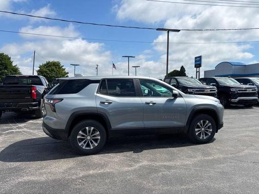 Sterling Gray Metallic 2026 Chevrolet Equinox 1LT