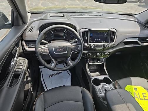 2024 GMC Terrain AWD AT4