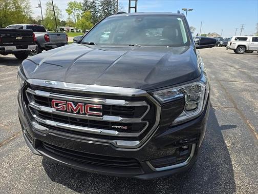 2024 GMC Terrain AWD AT4