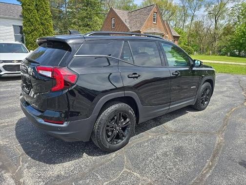 2024 GMC Terrain AWD AT4
