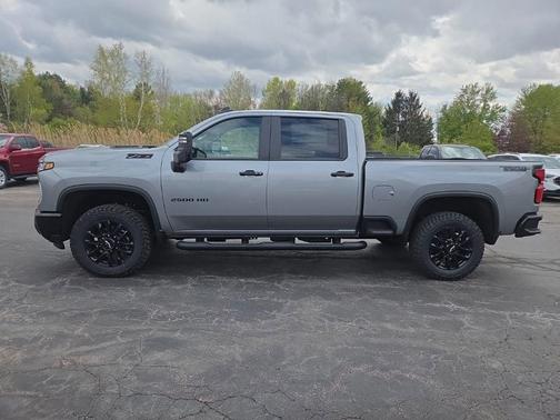 Sterling Gray Metallic 2026 Chevrolet Silverado 2500 LT