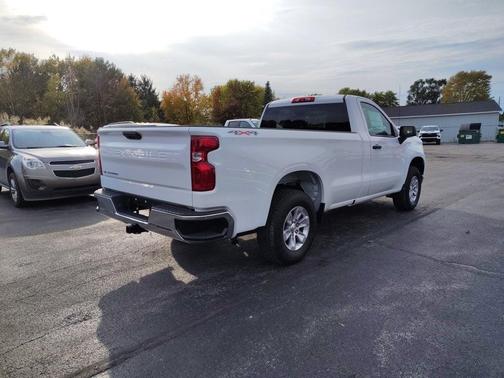 2025 Chevrolet Silverado 1500 WT