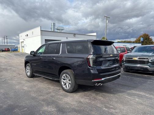 2026 Chevrolet Suburban Premier